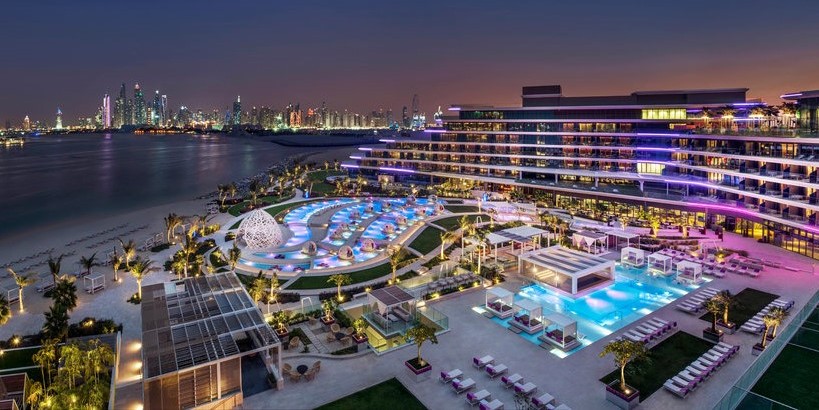 Showing Off With the Hotel Flagship